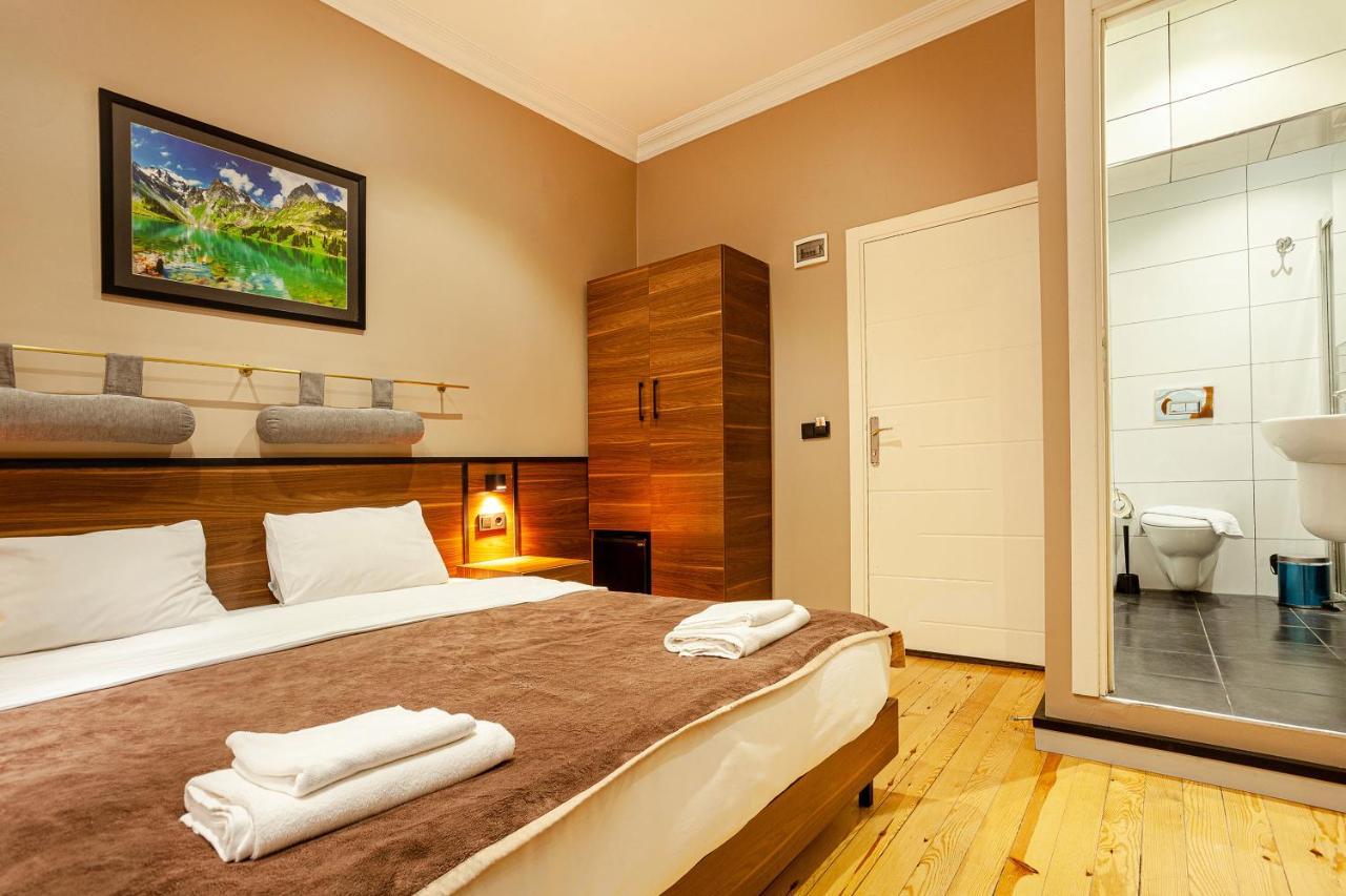 Aram Kerasi Rooms Istanboel Buitenkant foto
