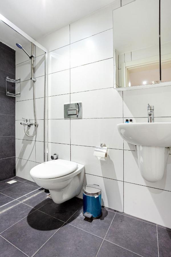 Aram Kerasi Rooms Istanboel Buitenkant foto