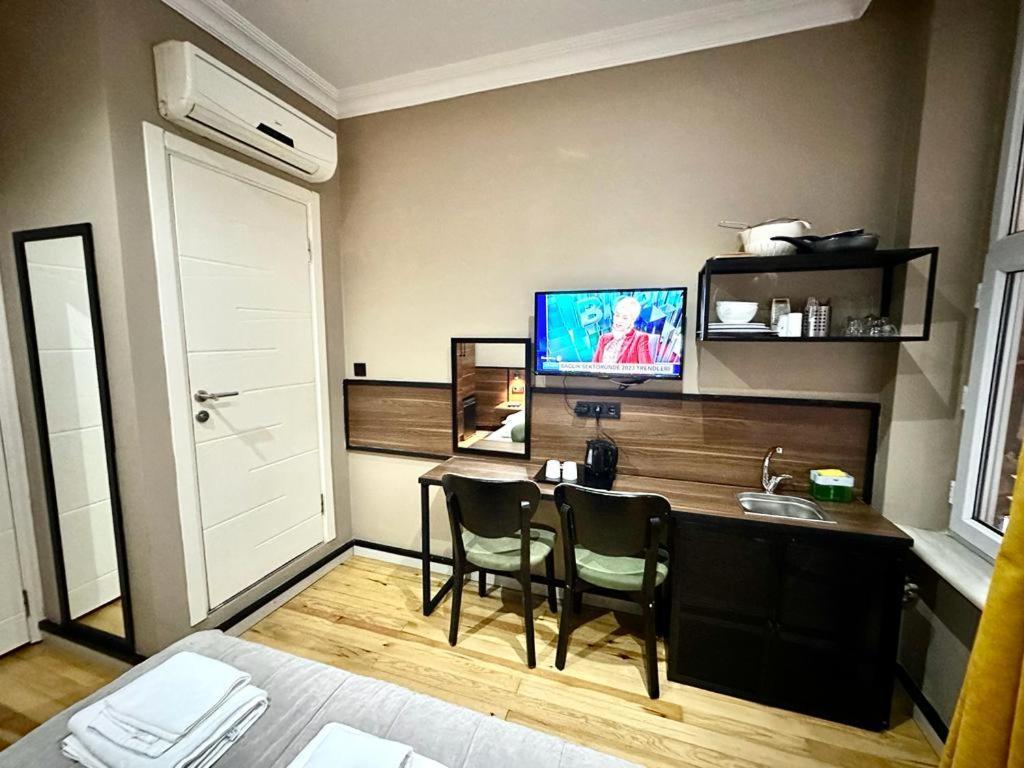 Aram Kerasi Rooms Istanboel Buitenkant foto