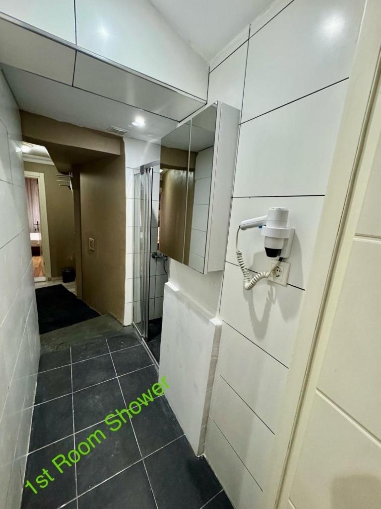 Aram Kerasi Rooms Istanboel Buitenkant foto